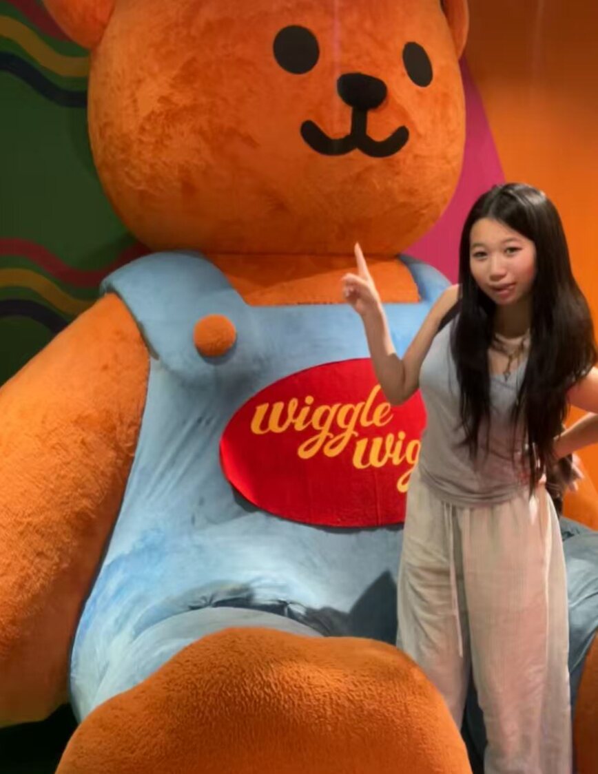 Elsa Huang